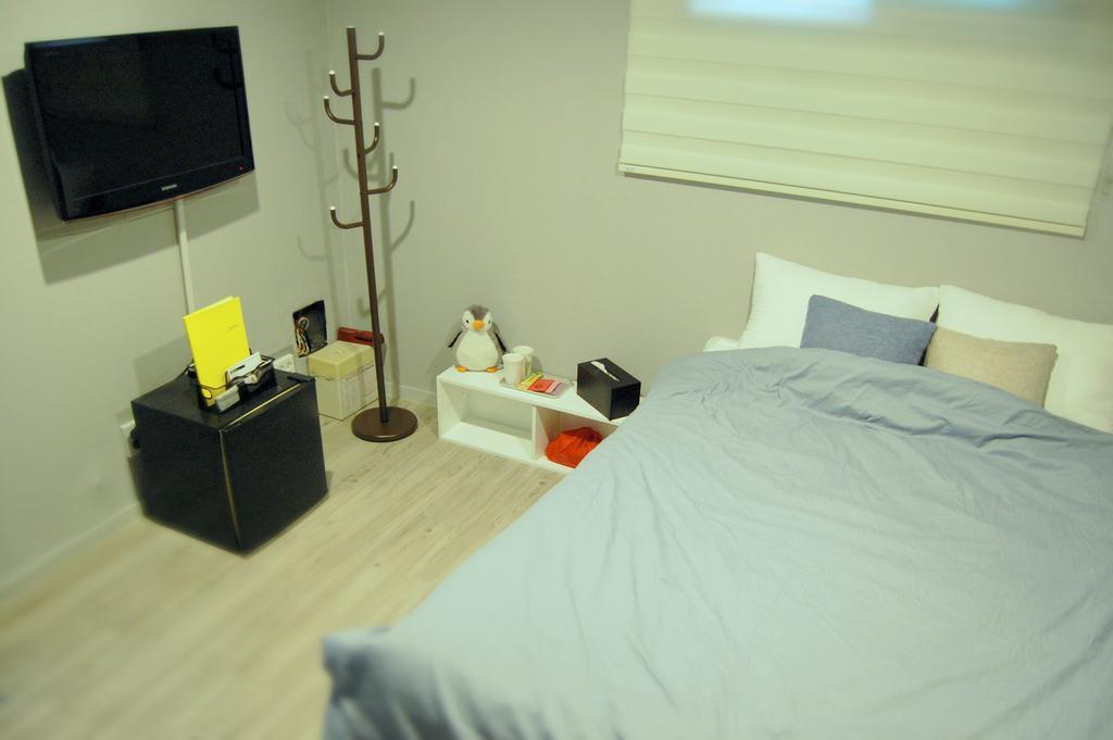 Istay Hongdae Сеул Стая снимка