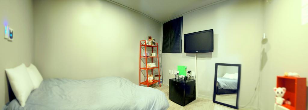 Istay Hongdae Сеул Стая снимка