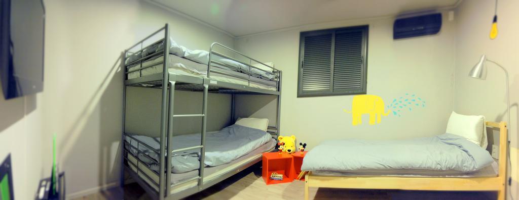 Istay Hongdae Сеул Стая снимка