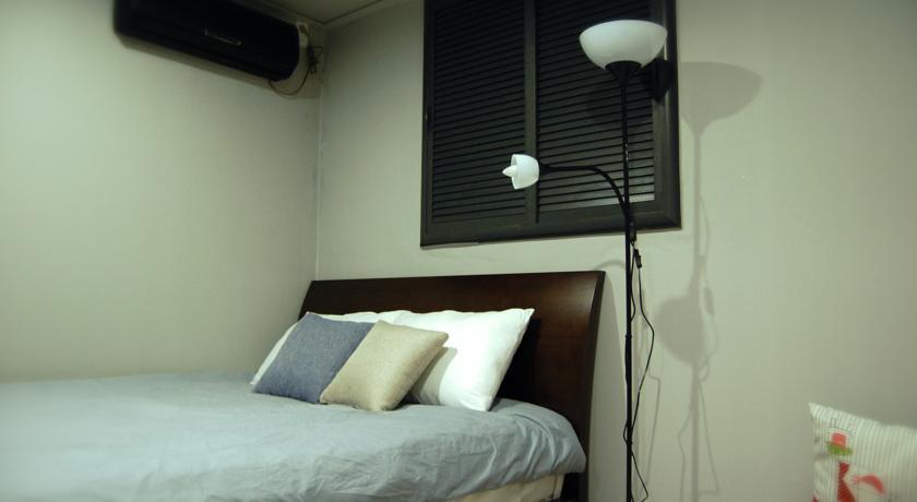 Istay Hongdae Сеул Стая снимка